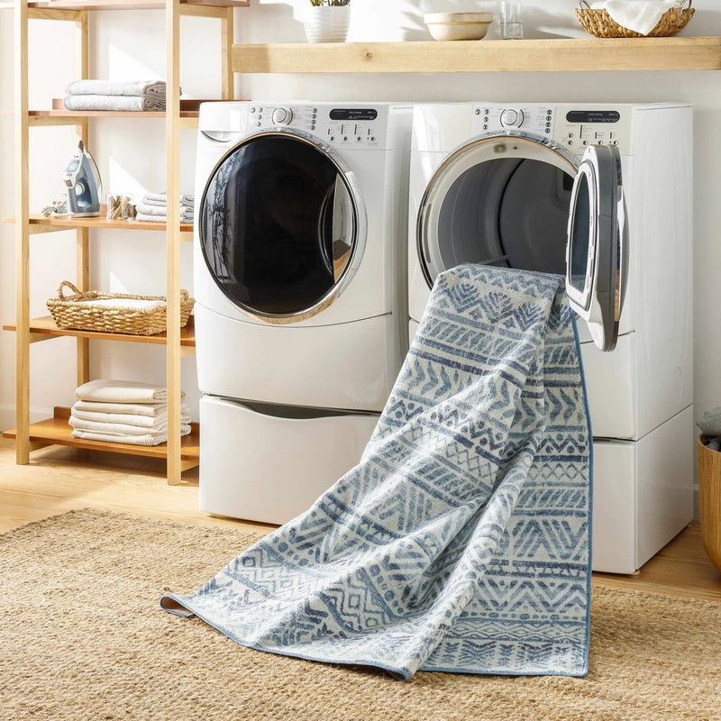 Ianna Arctic Stone Washable Area Rug - Clearance by Boutique Rugs