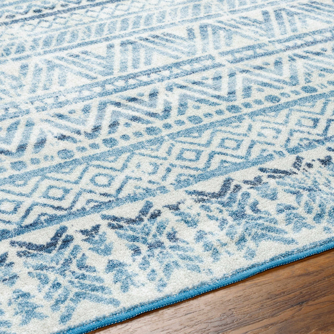 Ianna Arctic Stone Washable Area Rug - Clearance by Boutique Rugs