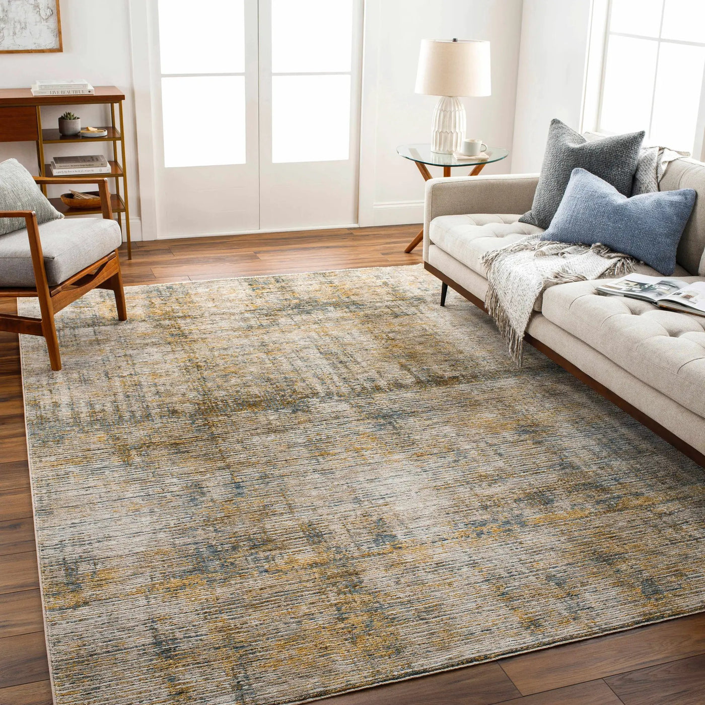 Osma Rich Textured Traditional Rug by Boutique Rugs
