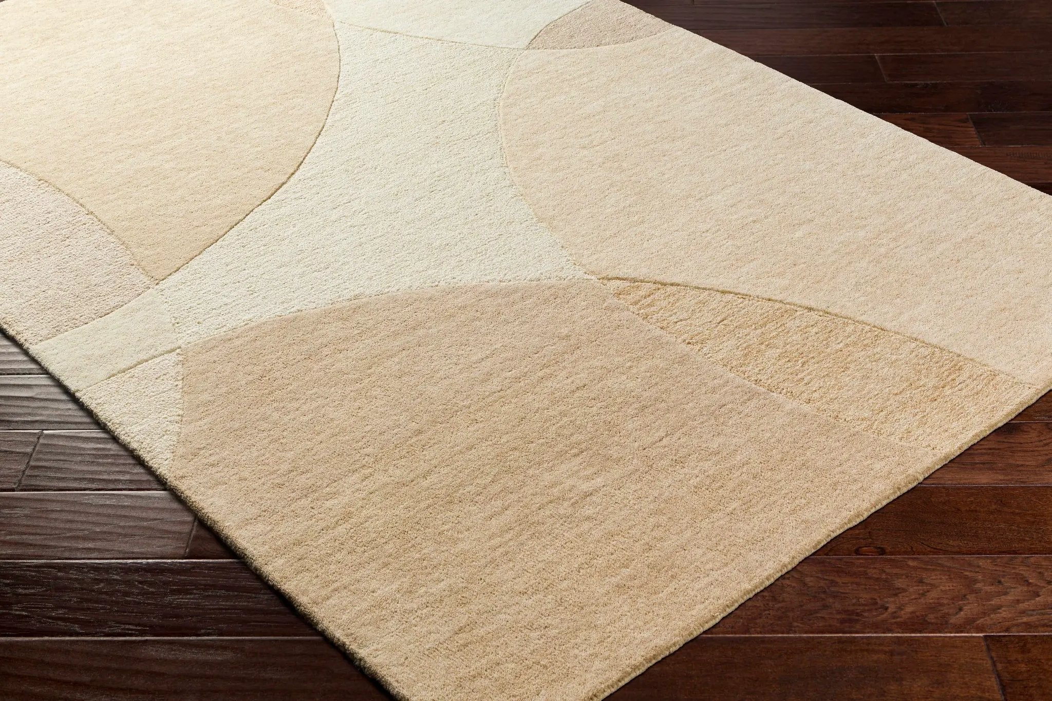 Bogda Area Rug - Clearance by Boutique Rugs