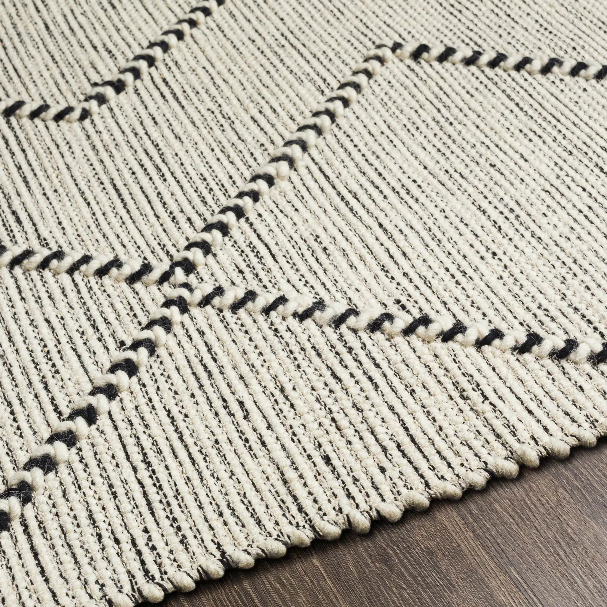 Siguinon Area Rug - Clearance by Boutique Rugs