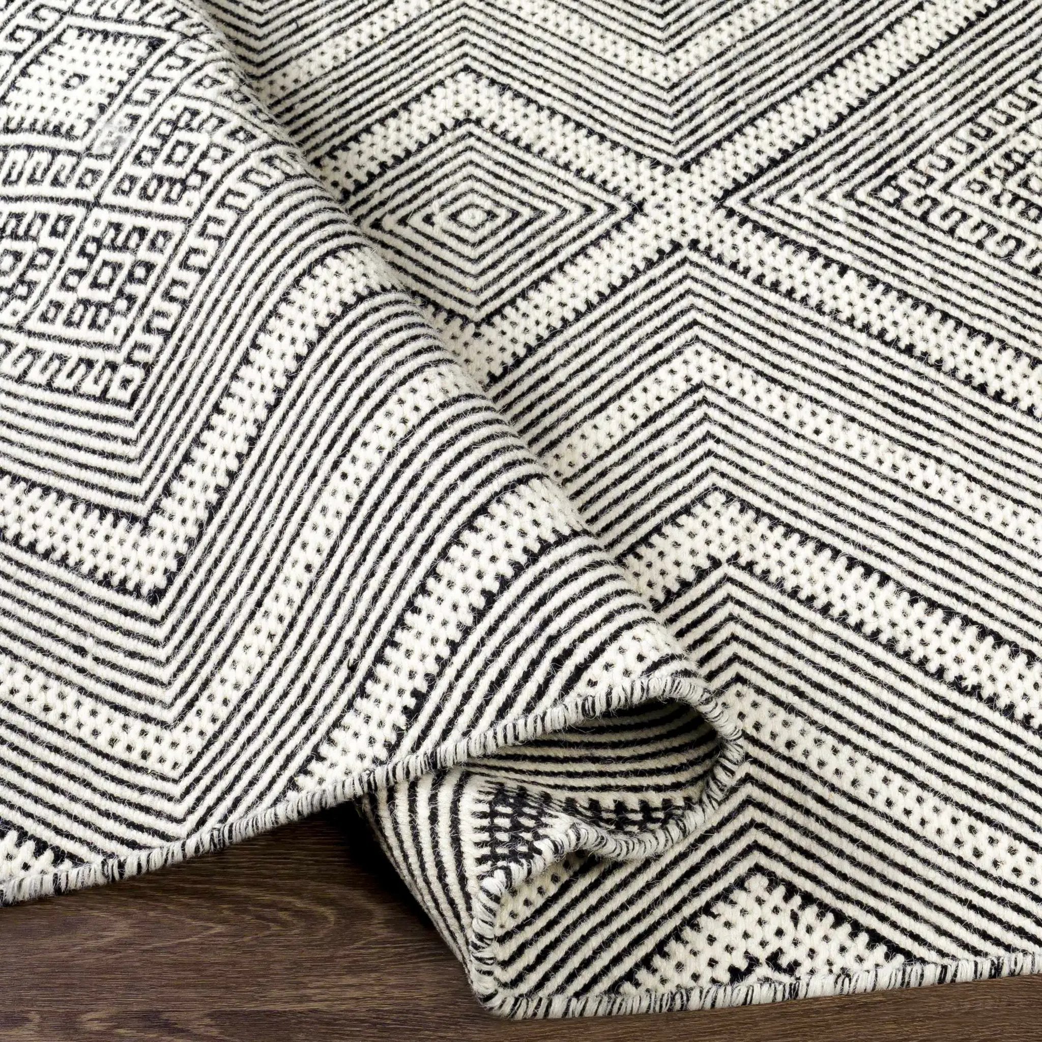 Silifke Area Rug - Clearance by Boutique Rugs