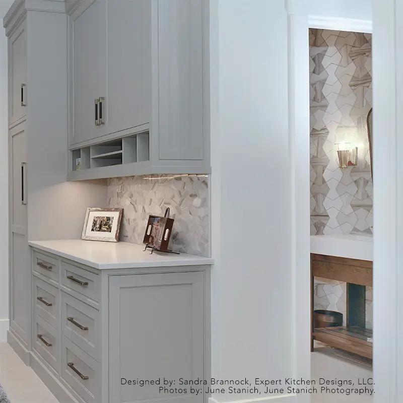 Silver Sky, Bianco Dolomite Multi Finish Cravat Marble Wall Decos 4 3/4x7 15/32 room scene