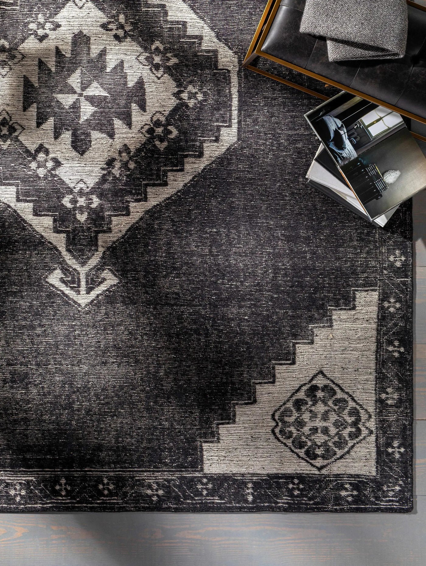 Siraway Handmade Wool Area Rug - Clearance by Boutique Rugs
