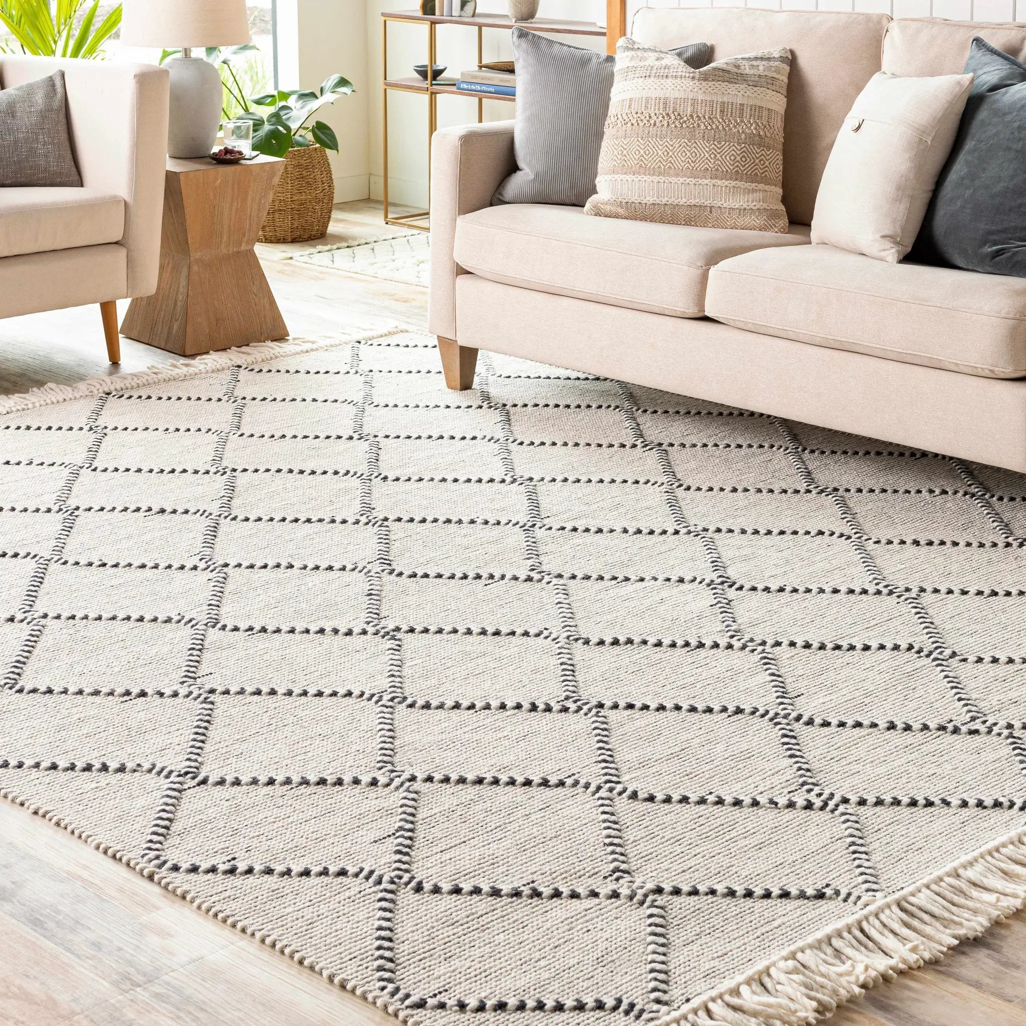 Siyabuswa Area Rug - Clearance by Boutique Rugs