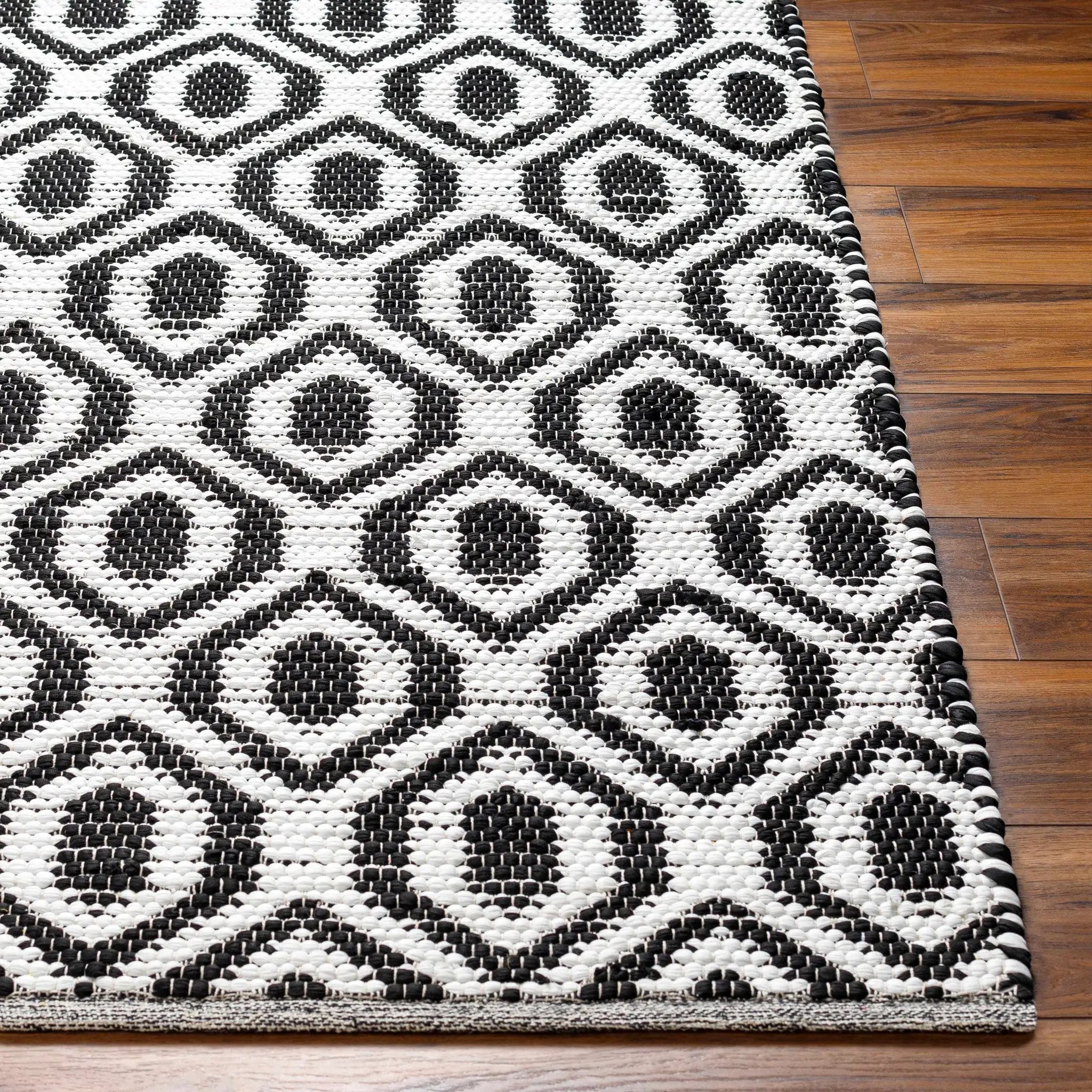 Helmi Area Rug - Clearance by Boutique Rugs