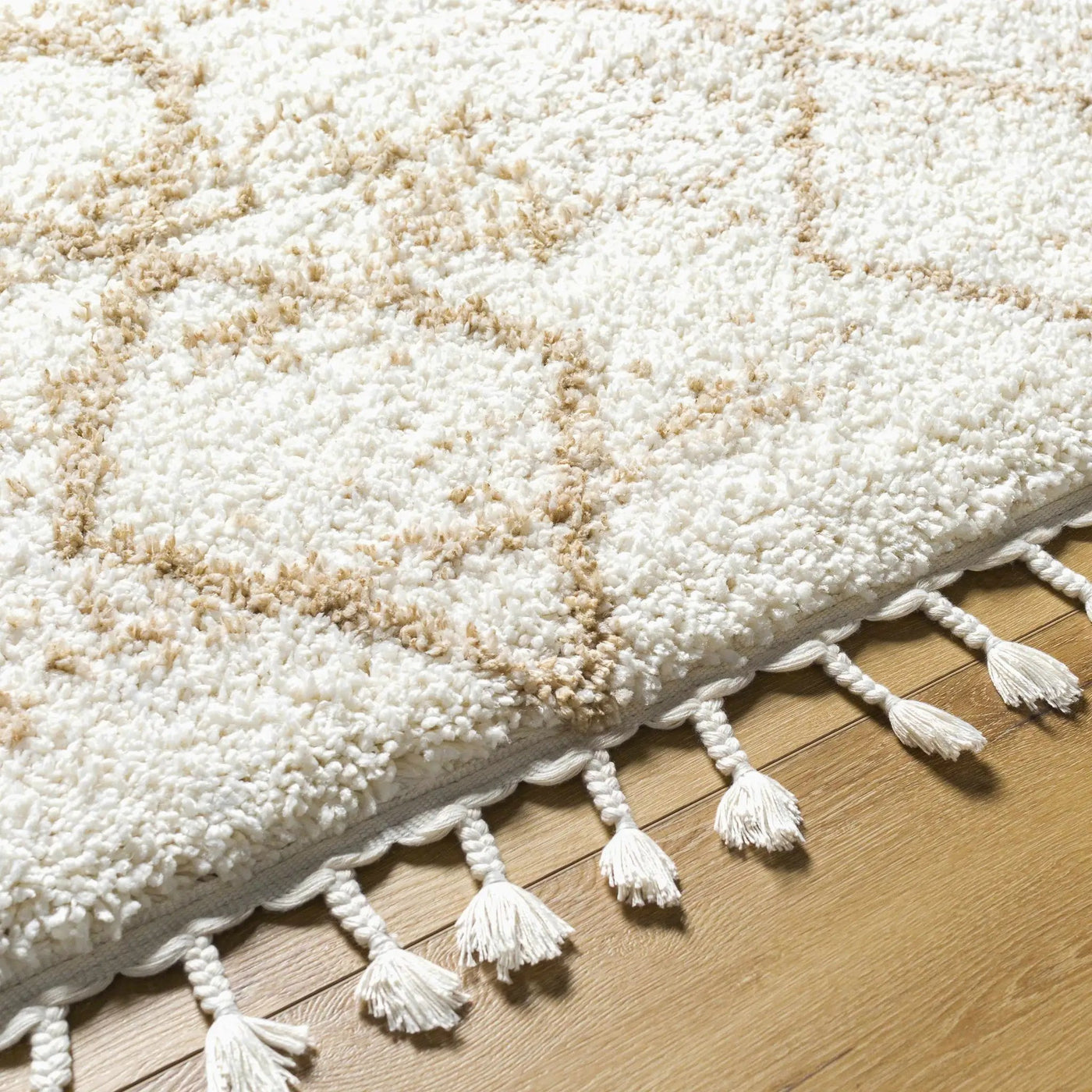 Ishan Cream Area Rug - Clearance by Boutique Rugs