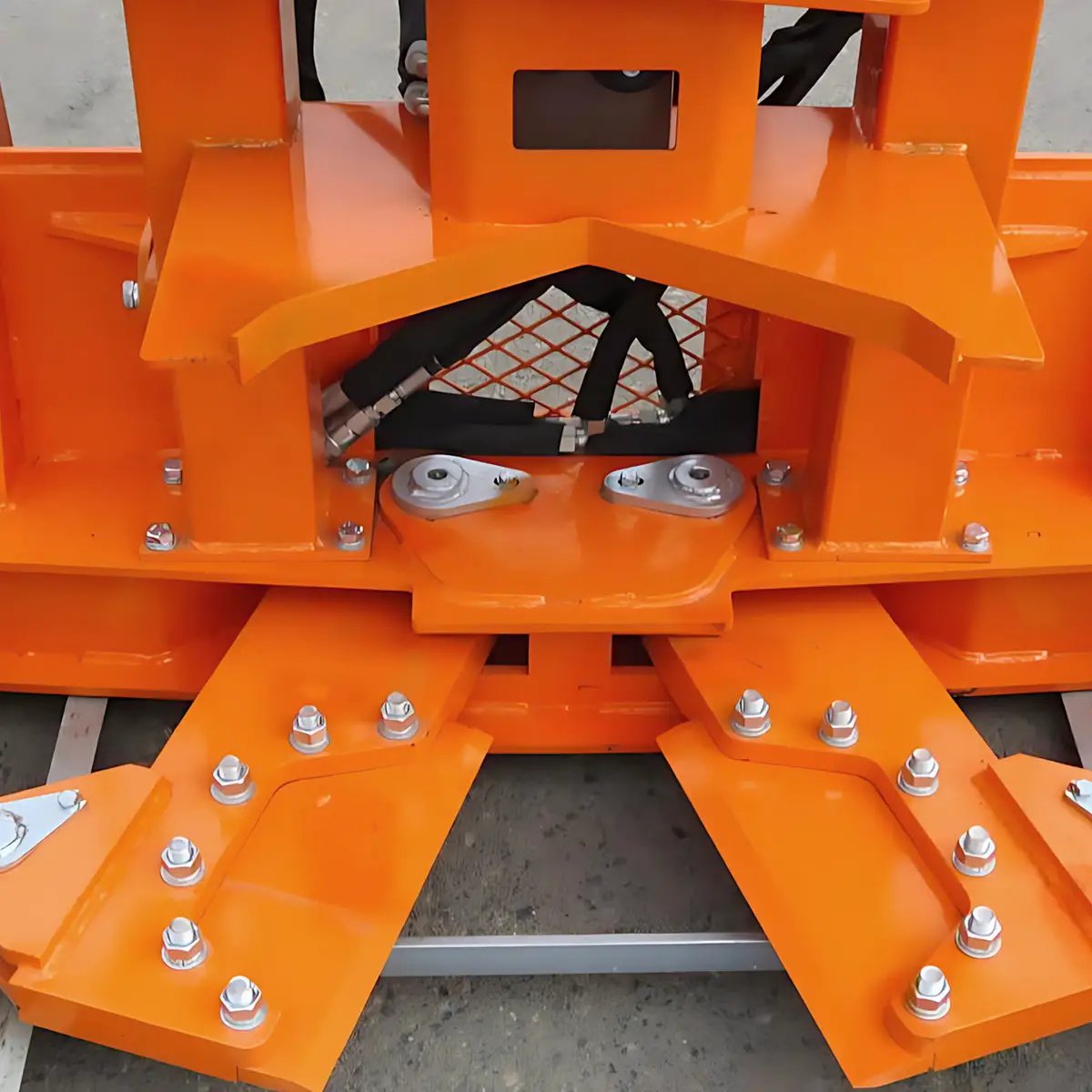 Greatbear Skid Steer Tree shear with Grapple by Chery Industrial