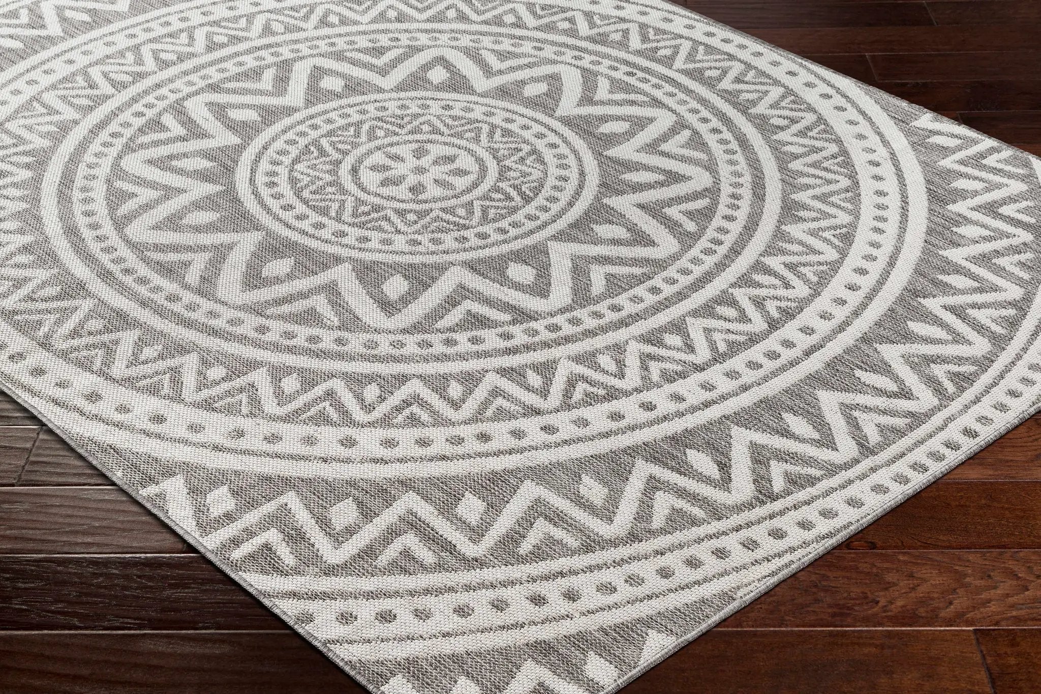 Naim Outdoor Area Carpet - Clearance by Boutique Rugs