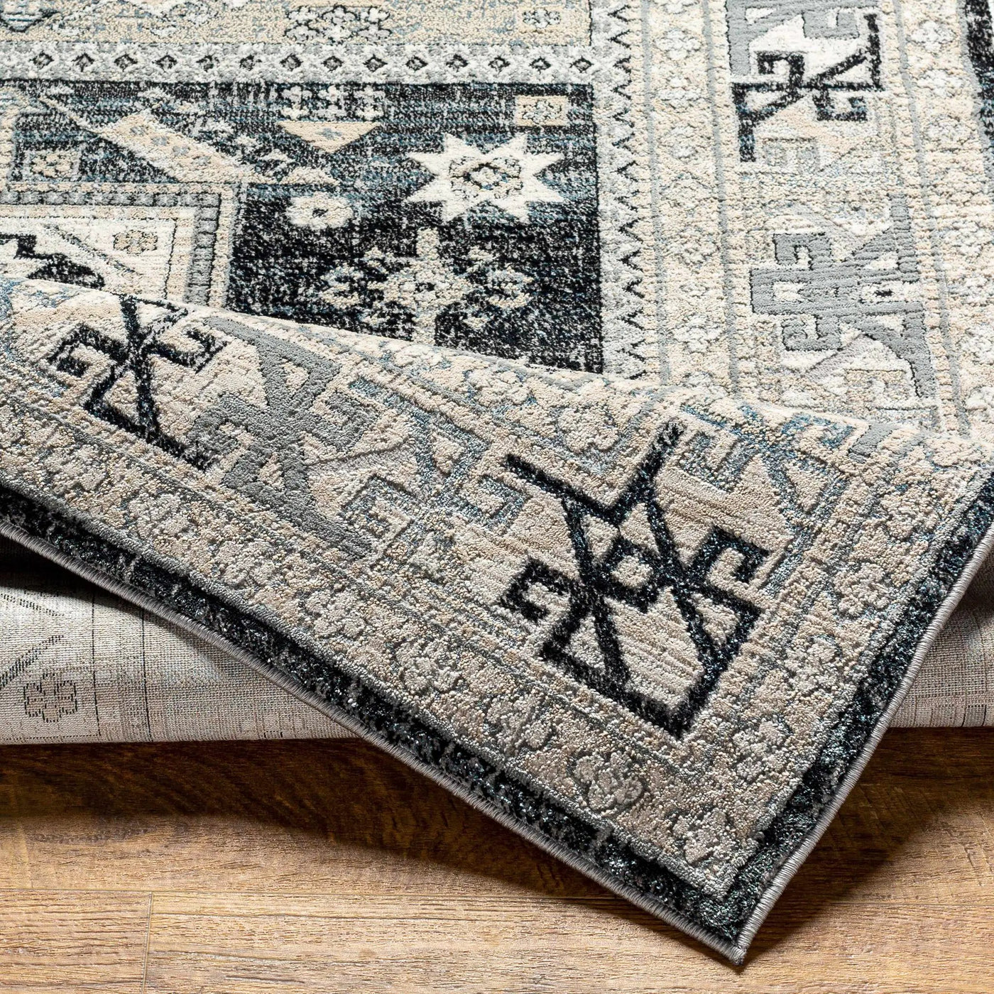 Sultanbeyli Area Carpet Area Rug - Clearance by Boutique Rugs