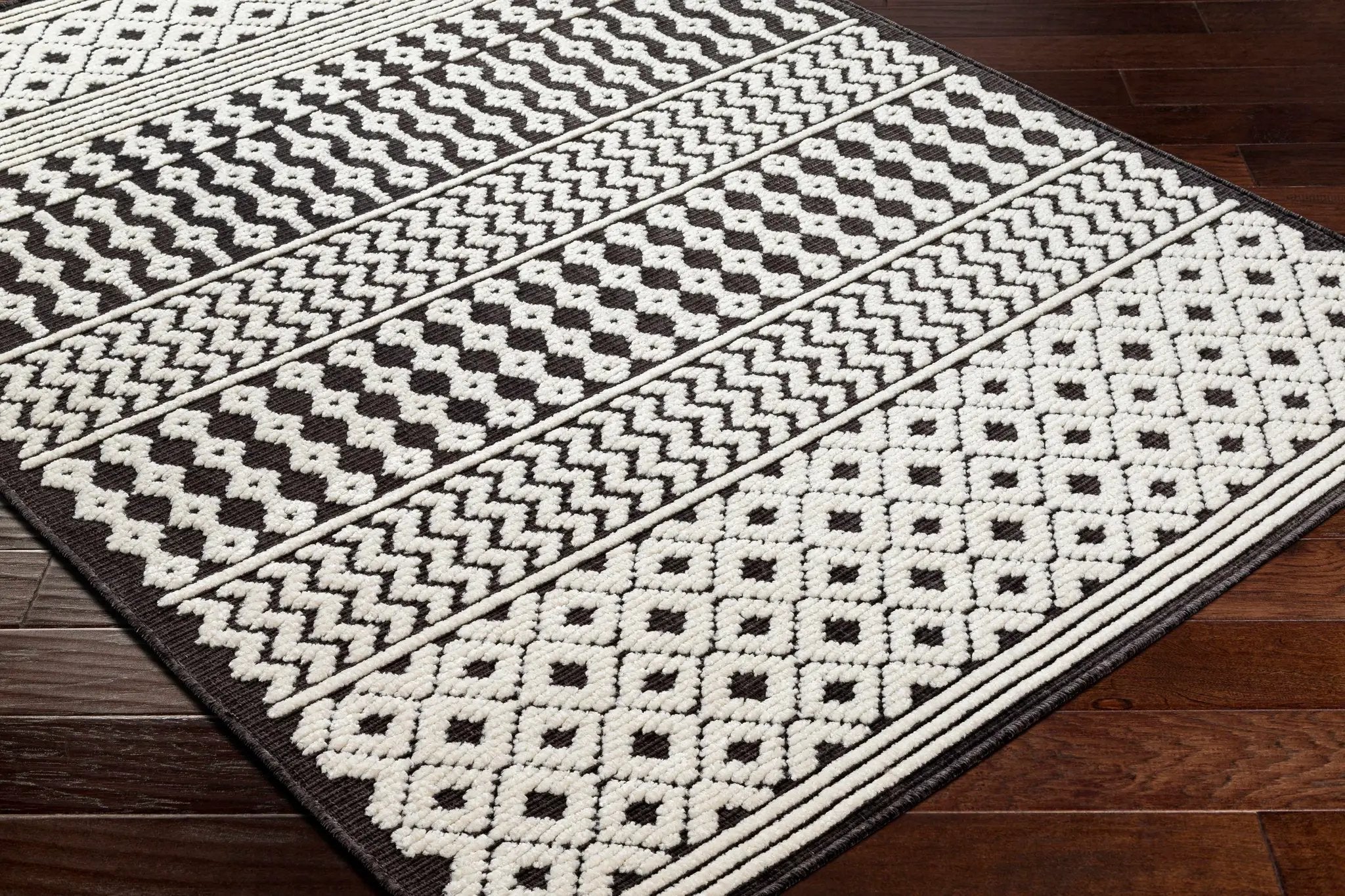 Drago Black Trellis Washable Rug - Clearance by Boutique Rugs