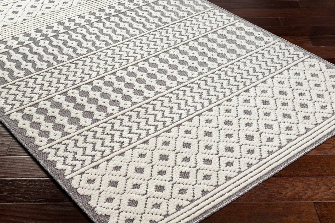 Drago Gray 3D Area Rug - Clearance by Boutique Rugs