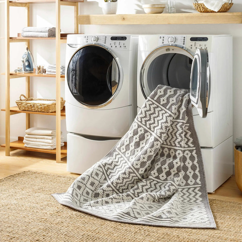 Drago Gray 3D Area Rug - Clearance by Boutique Rugs