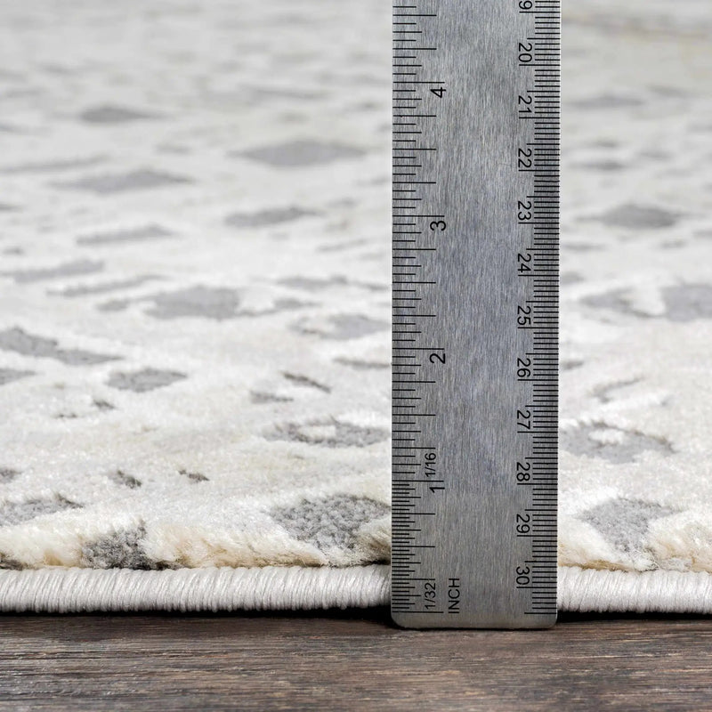 Smock Modern Trellis Web Rug - Clearance by Boutique Rugs