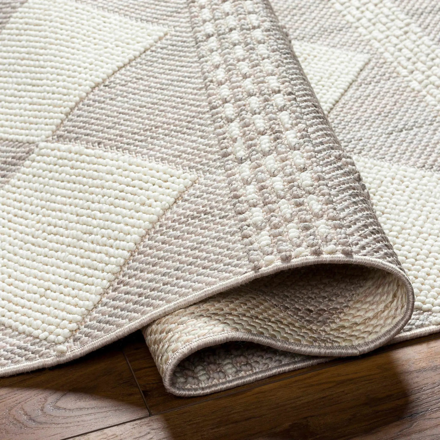 Igone Area Rug - Clearance by Boutique Rugs