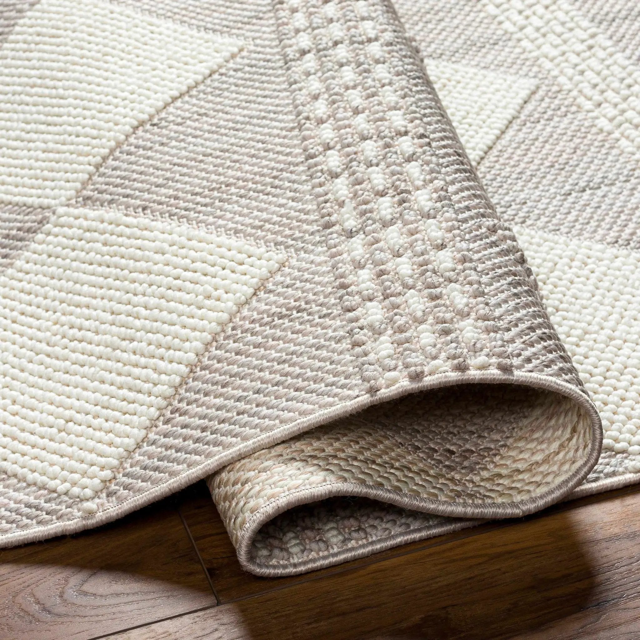 Igone Area Rug - Clearance by Boutique Rugs