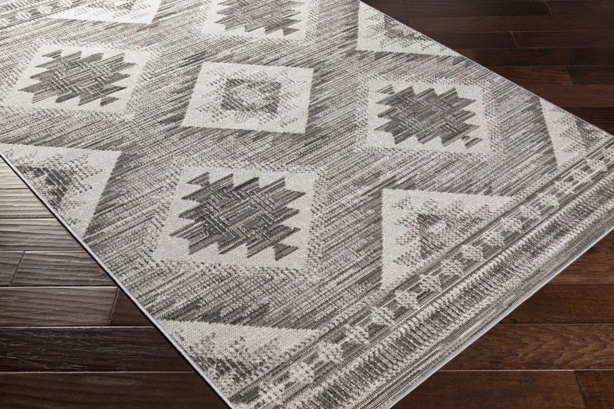 Spade Area Rug - Clearance by Boutique Rugs