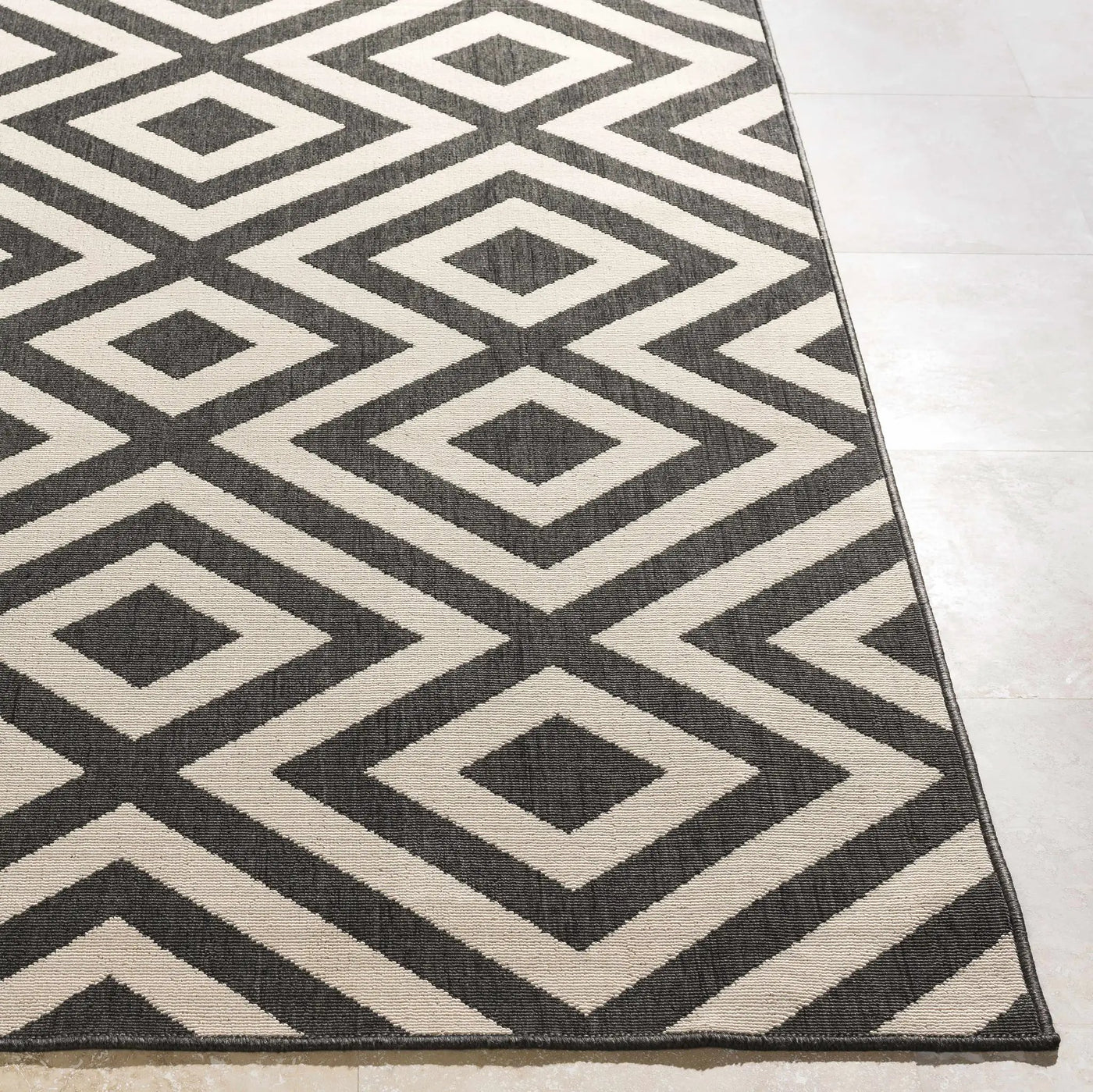 Spilsby Geometric Outdoor Rug - Clearance by Boutique Rugs