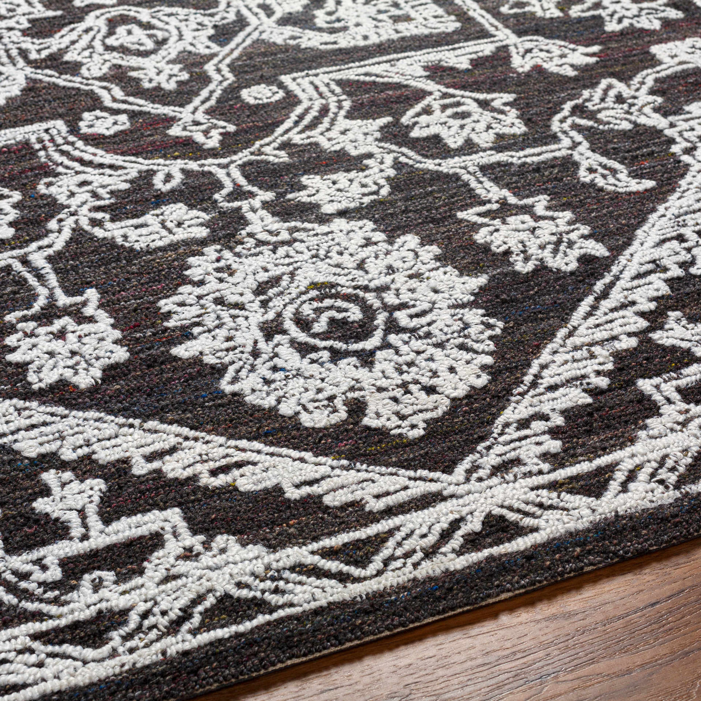 Black Derya Area Rug - Clearance by Boutique Rugs