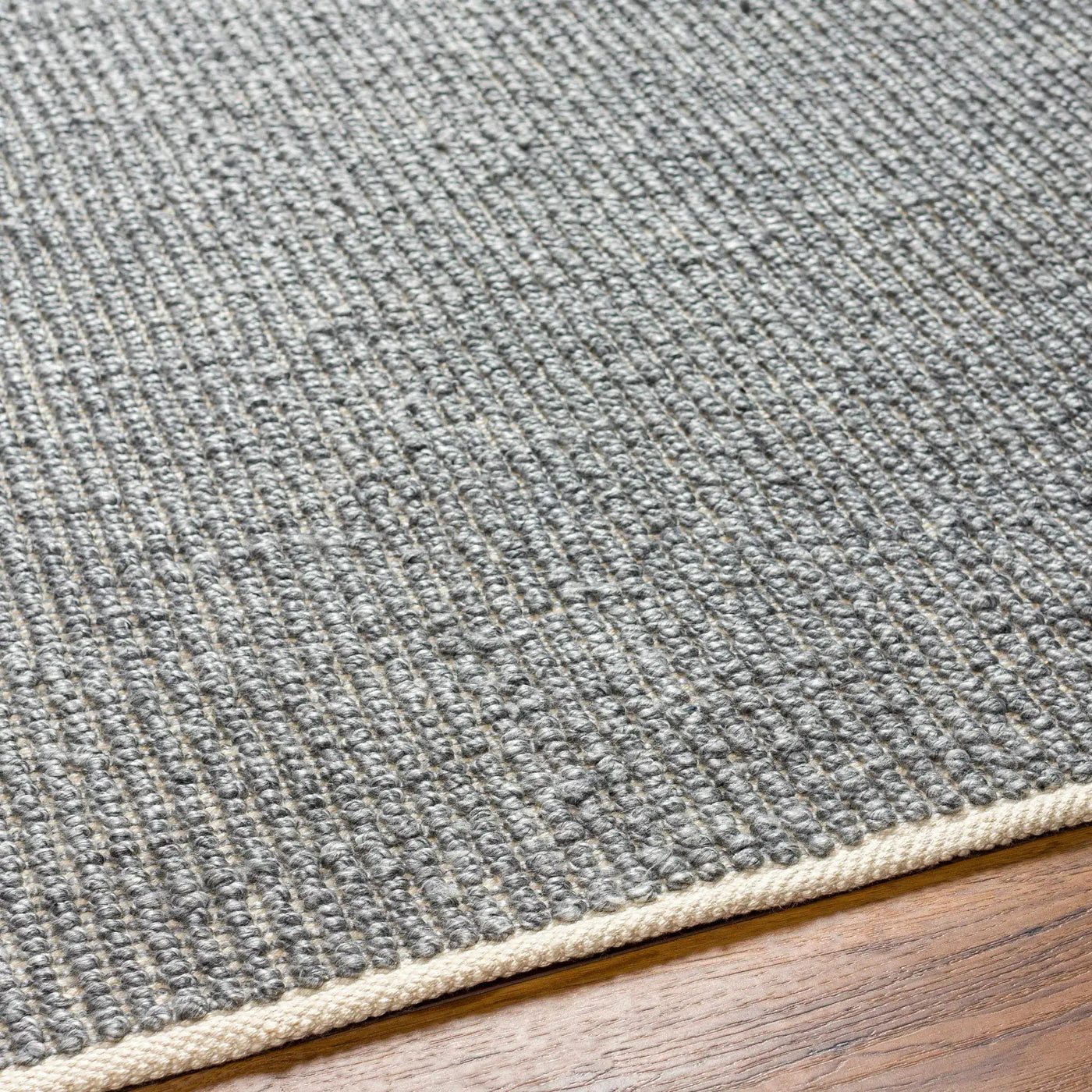 Maki Area Rug - Clearance by Boutique Rugs