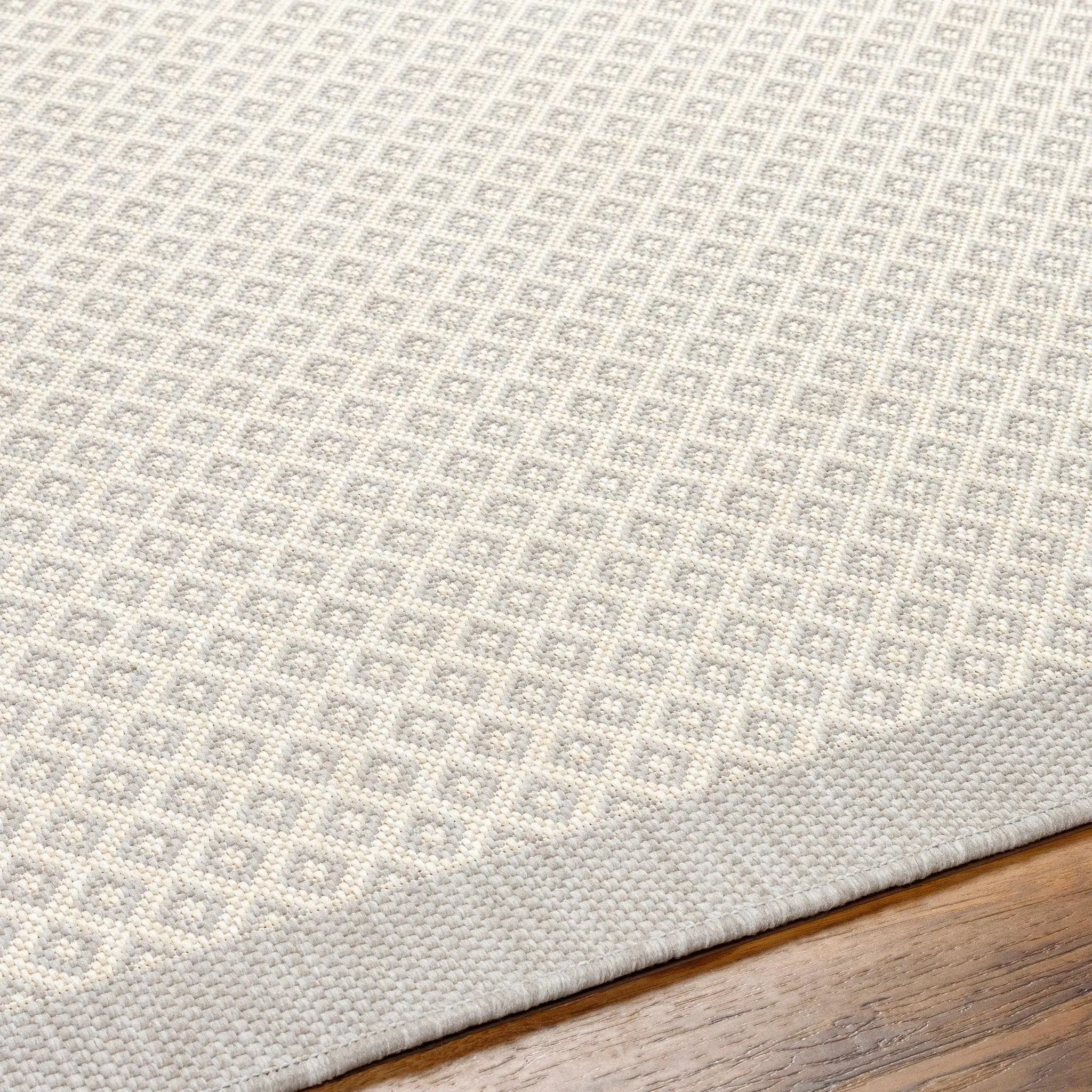 Suzu Outdoor Area Rug - Clearance by Boutique Rugs