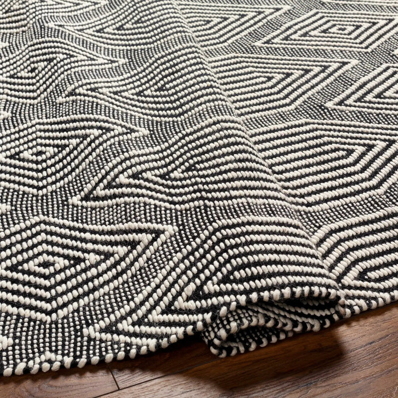 Naya Area Rug - Clearance by Boutique Rugs