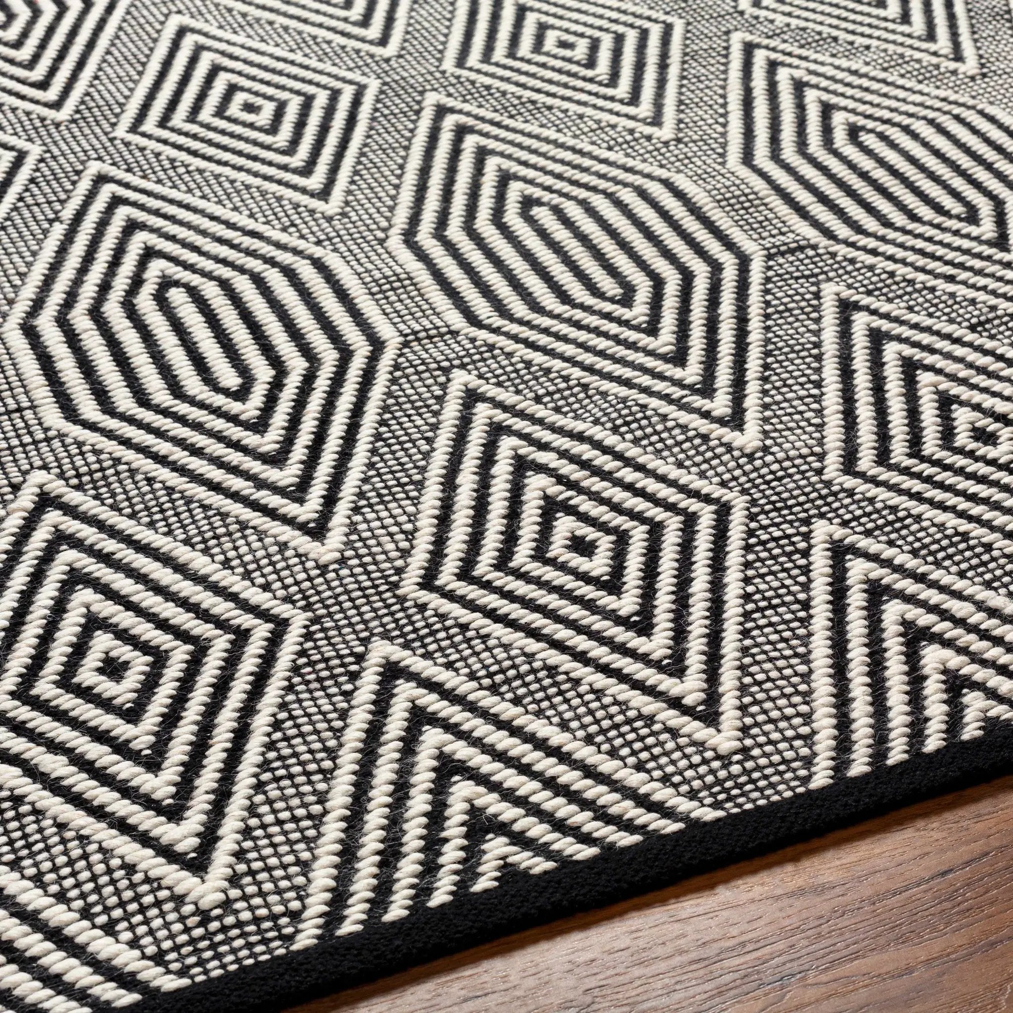 Naya Area Rug - Clearance by Boutique Rugs