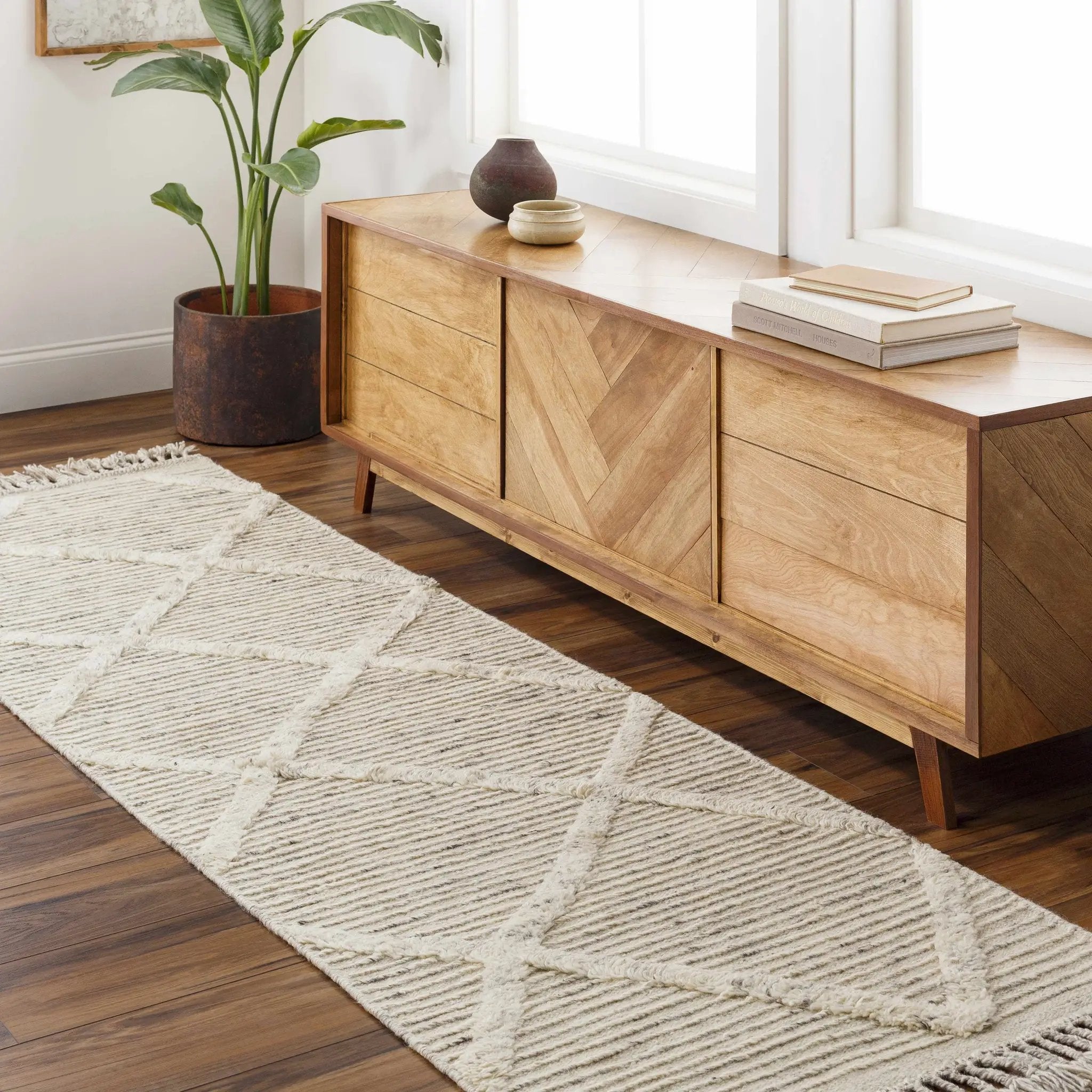Arata Area Rug - Clearance by Boutique Rugs