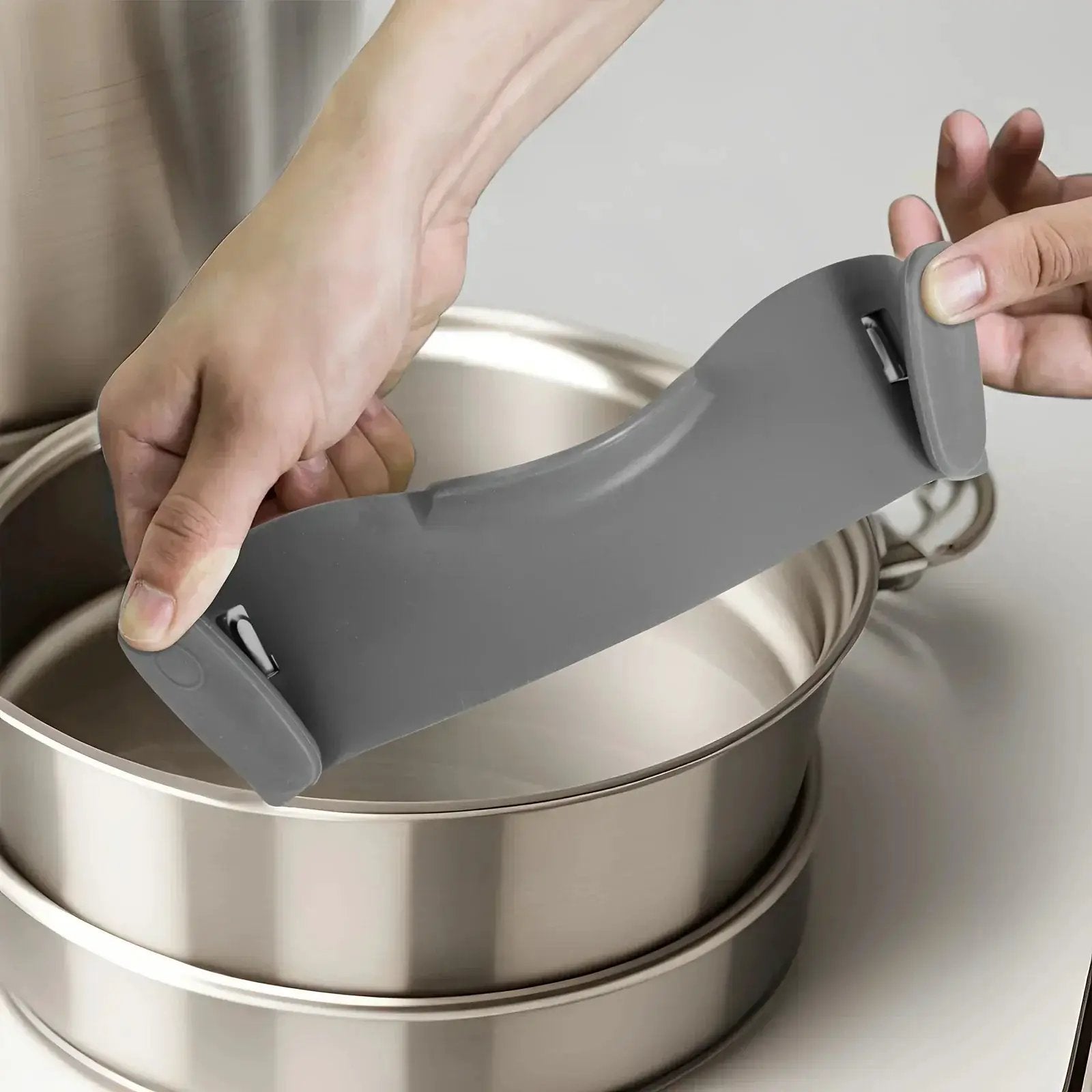 Strainer - Adjustable Silicone Clip On by House Of Avana