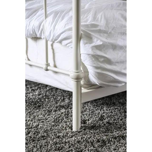 Iria - Cal.King Bed by Unique Piece Furniture