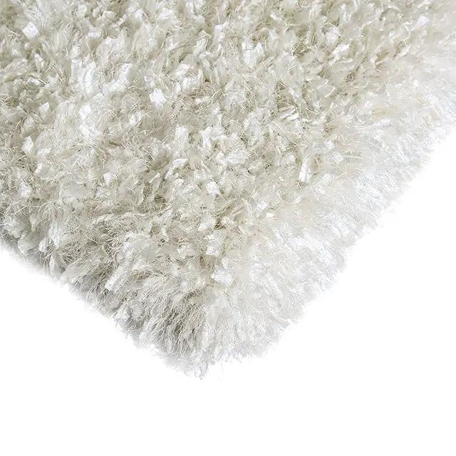 Annmarie - 5' X 7' White Area Rug by Unique Piece Furniture
