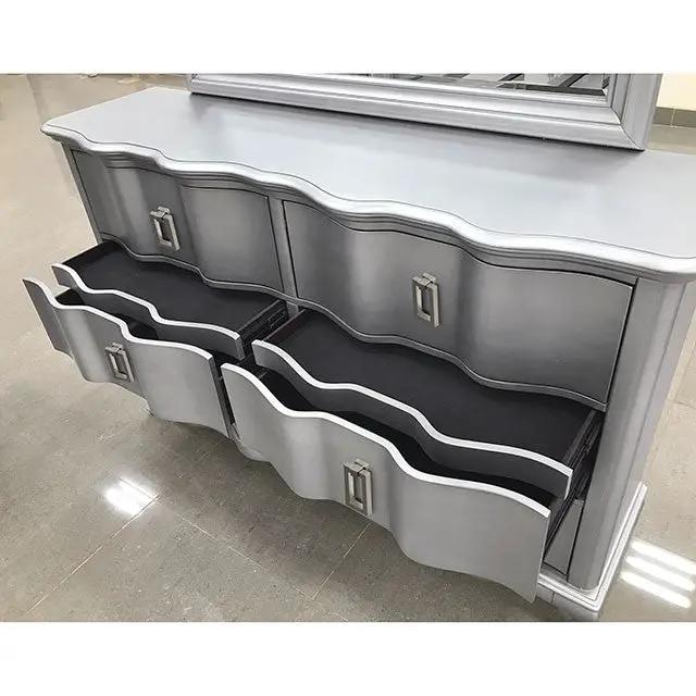 Aalok - Queen Bed by Unique Piece Furniture