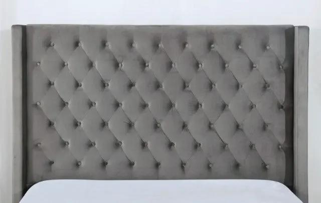 Ryleigh - Queen Bed by Unique Piece Furniture