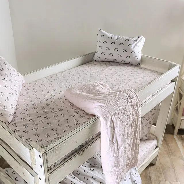 Arlette - Twin/Twin Bunk Bed by Unique Piece Furniture