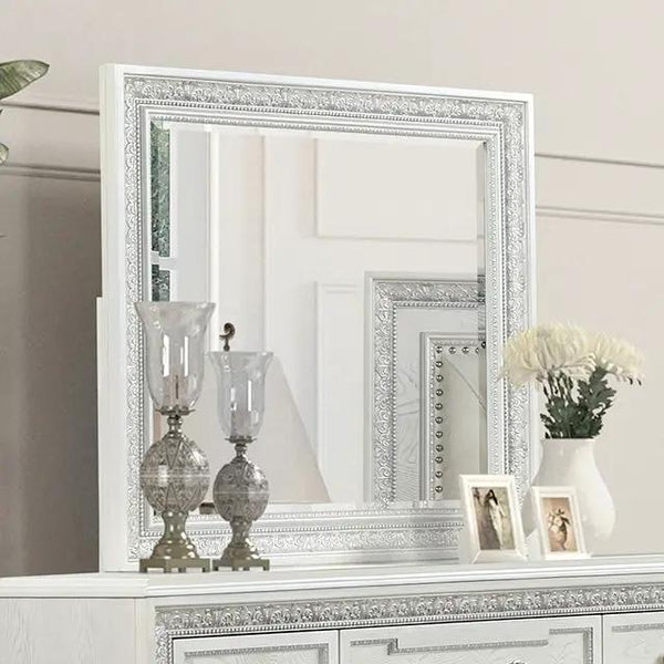 Stella Mia - Mirror