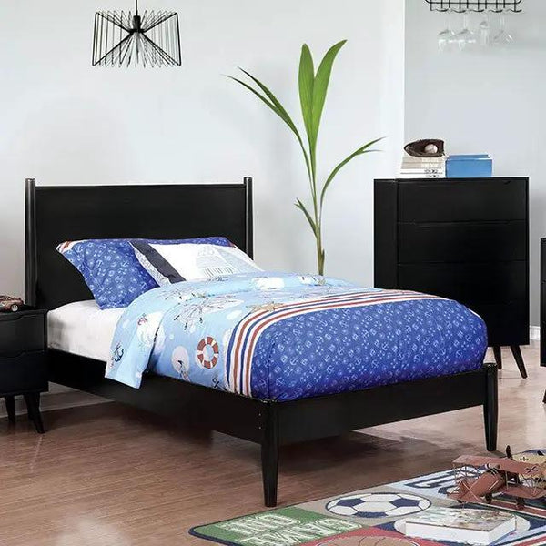 Lennart - 4 Pc Full Bedroom Set
