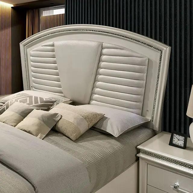 Maddie - 4 Pc Queen Bedroom Set by Unique Piece Furniture