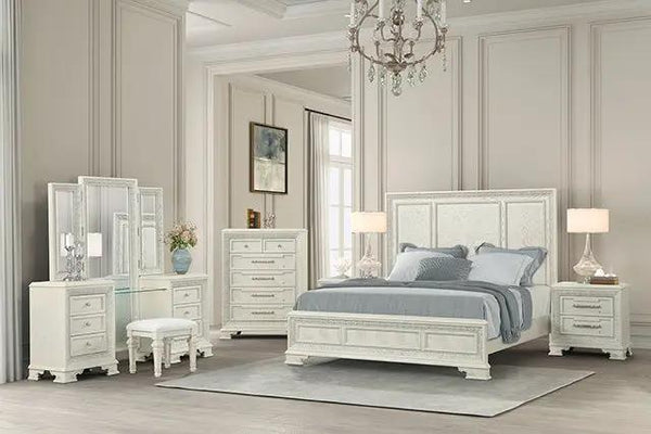 Stella Mia - 4 Pc Queen Bedroom Set