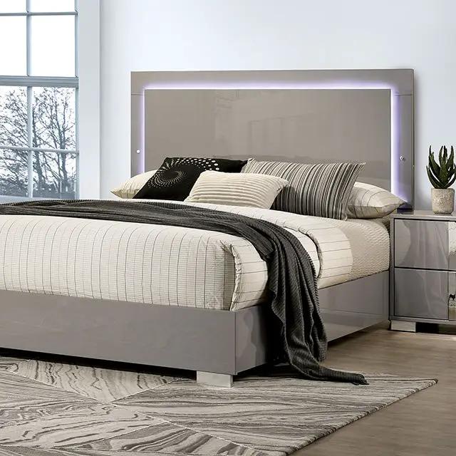 Sinistra - 4 Pc Queen Bedroom Set by Unique Piece Furniture
