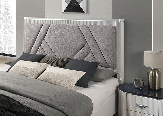 Aldgate - 4 Pc Queen Bedroom Set by Unique Piece Furniture
