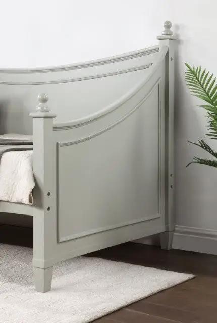 Lycoris - Daybed by Unique Piece Furniture
