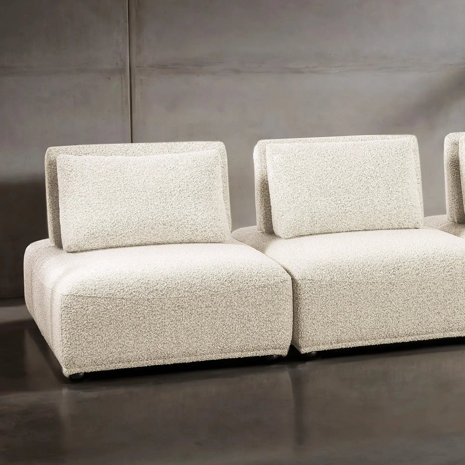 Stavanger - 3-Seater by Unique Piece Furniture
