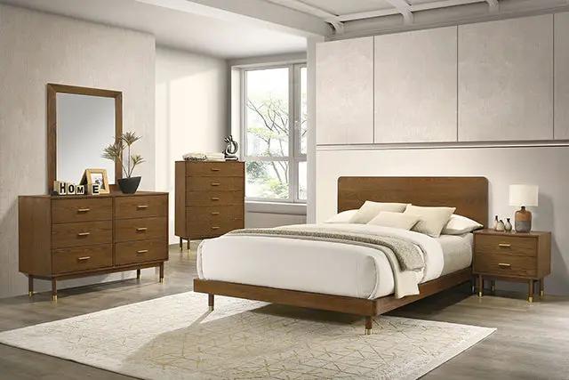 Romford - 5 Pc. Queen Bedroom Set by Unique Piece Furniture