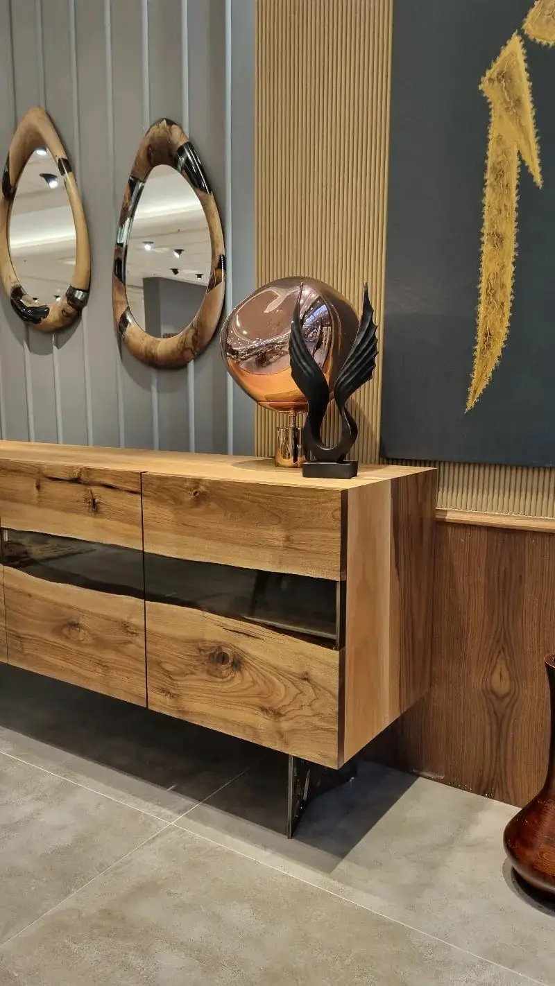 Epoxy-Resin and Walnut, Unique Mirrors by Gizz