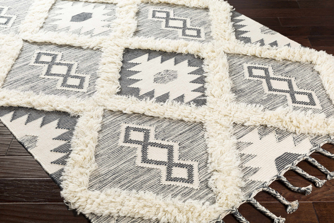 Sultan Charcoal/Beige Tribal Tassel Wool Rug - Clearance by Boutique Rugs