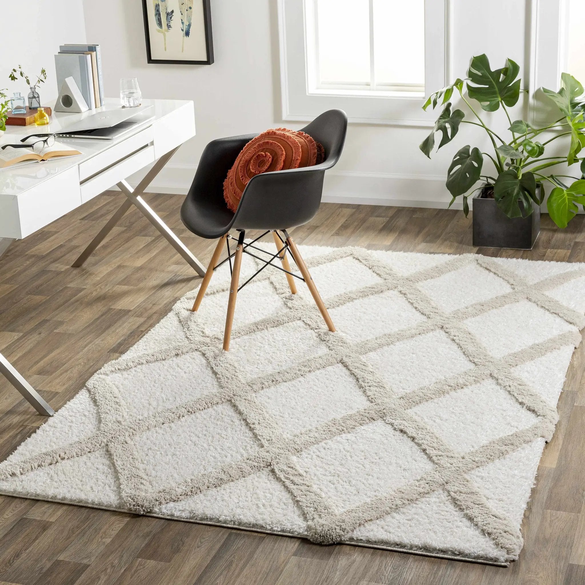 Sulusaray Area Rug - Clearance by Boutique Rugs