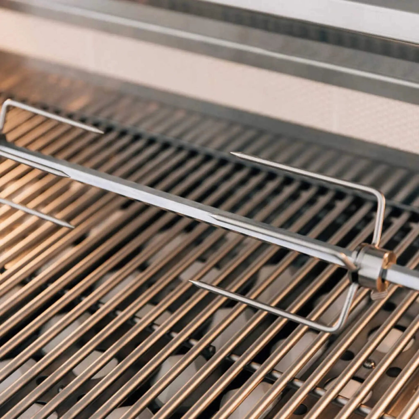 Summerset Sizzler Pro Premium Outdoor Built-In Gas Grill [SIZPRO] (SAK56324) by SAKSBY WHOLESALE