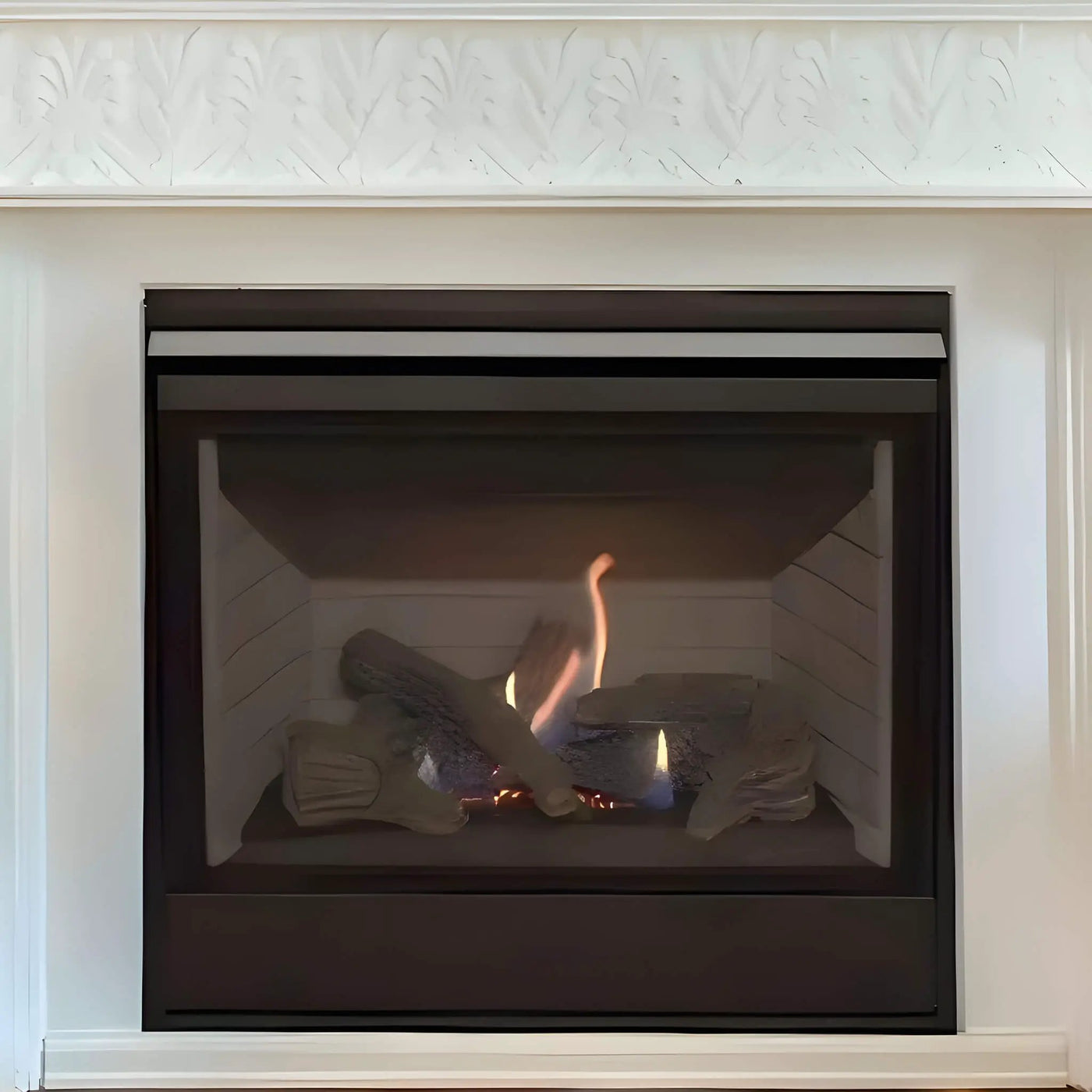 Superior Fireplaces 35-Inch Direct Vent Traditional Natural Gas Fireplace With Battery Backup [DRT2035R/TEP-C] (SAK74902) by SAKSBY WHOLESALE