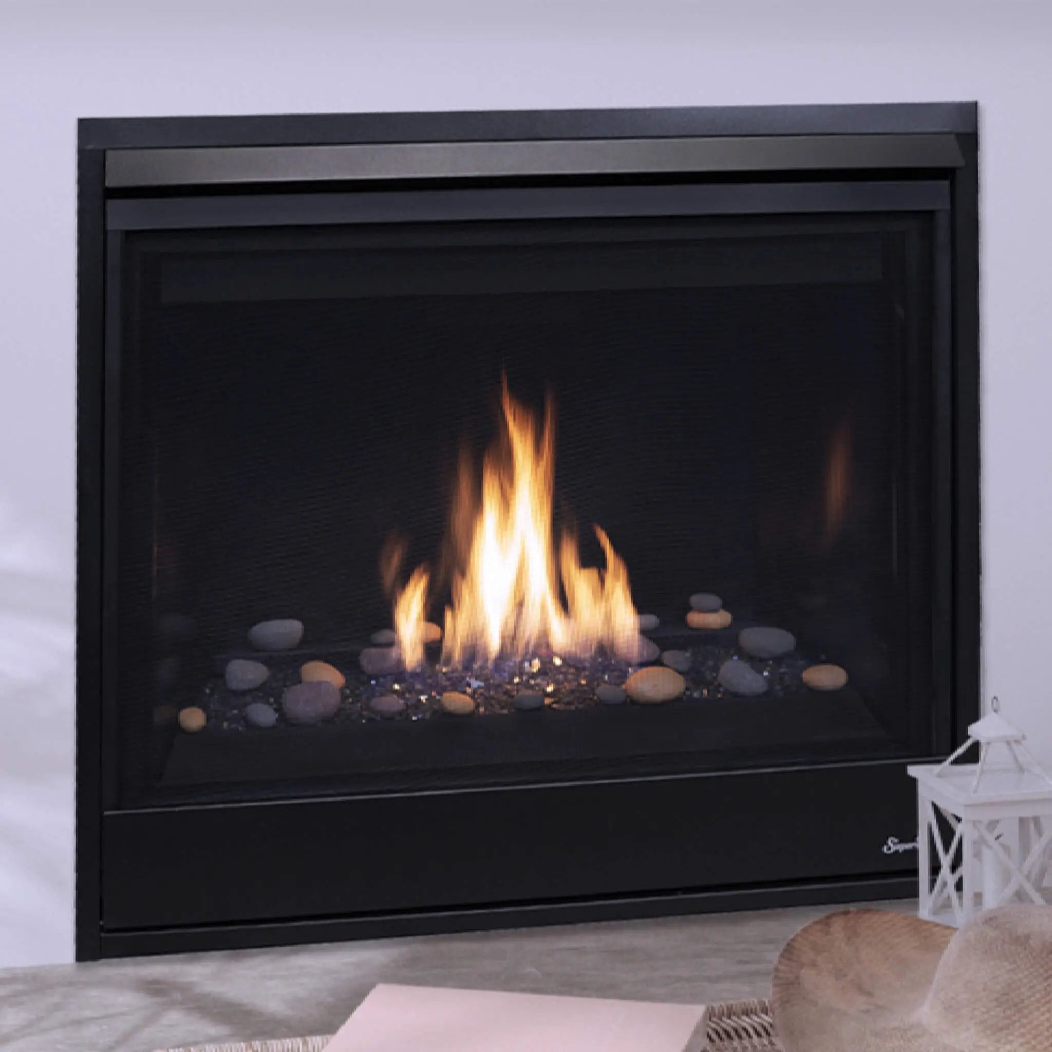 Superior Fireplaces 40-Inch Contemporary Black Glass Direct Vent Natural Gas Fireplace With Battery Back Up [DRC3040DEN-B] (SAK40523) by SAKSBY WHOLESALE