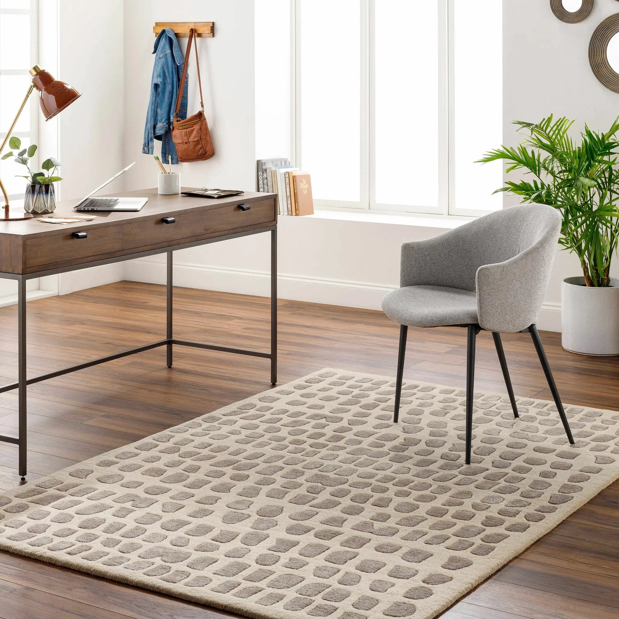 Arjan Beige Area Rug - Clearance by Boutique Rugs